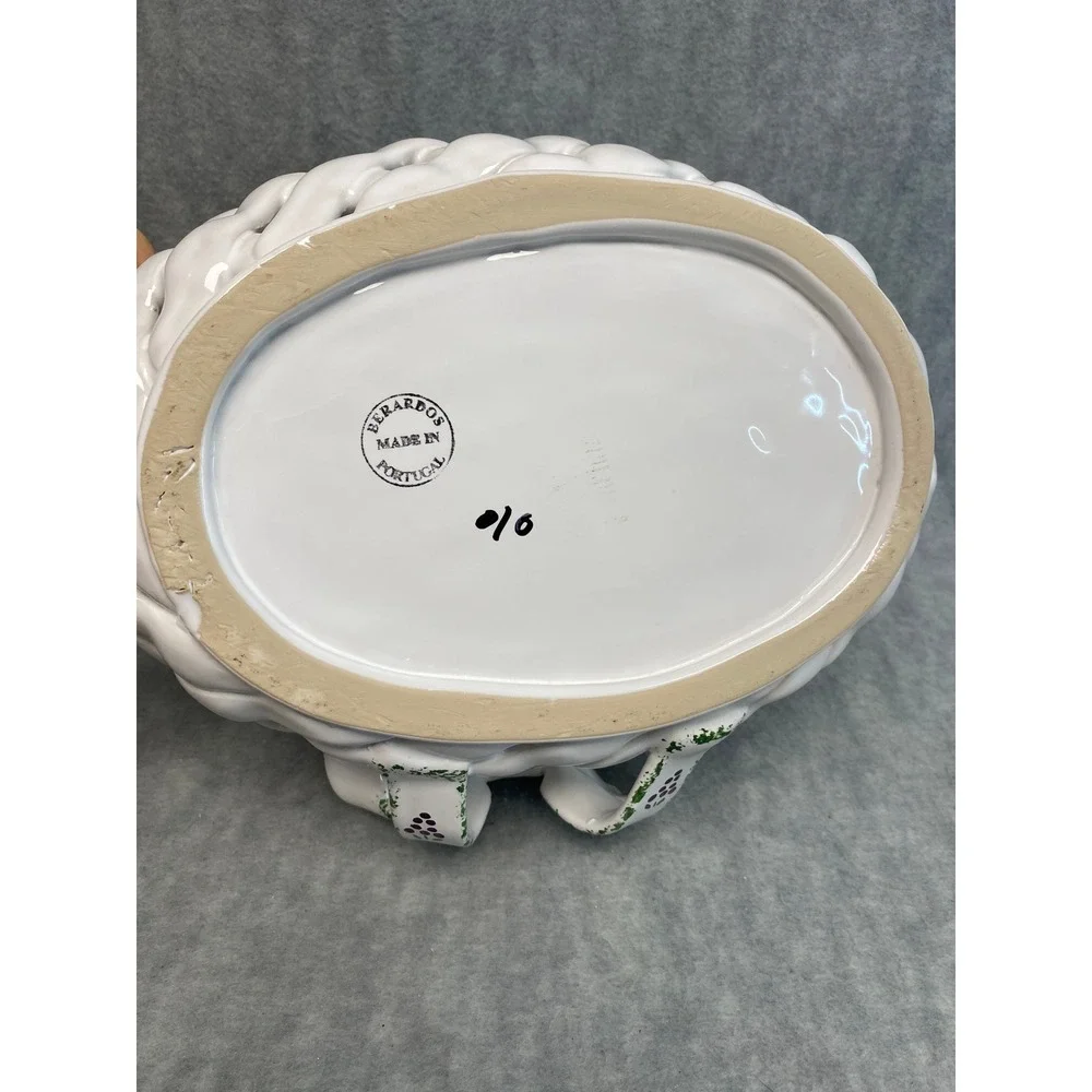 Berardos Vintage White Portugal Ceramic‎ Lattice Basket Bowl Grape Bow Accent
